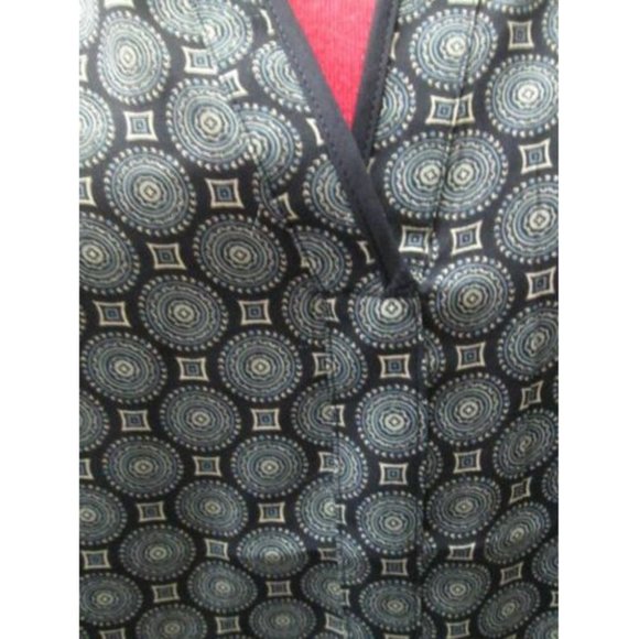 The Limited long sleeve print blouse shirt NWT! - Picture 4 of 5